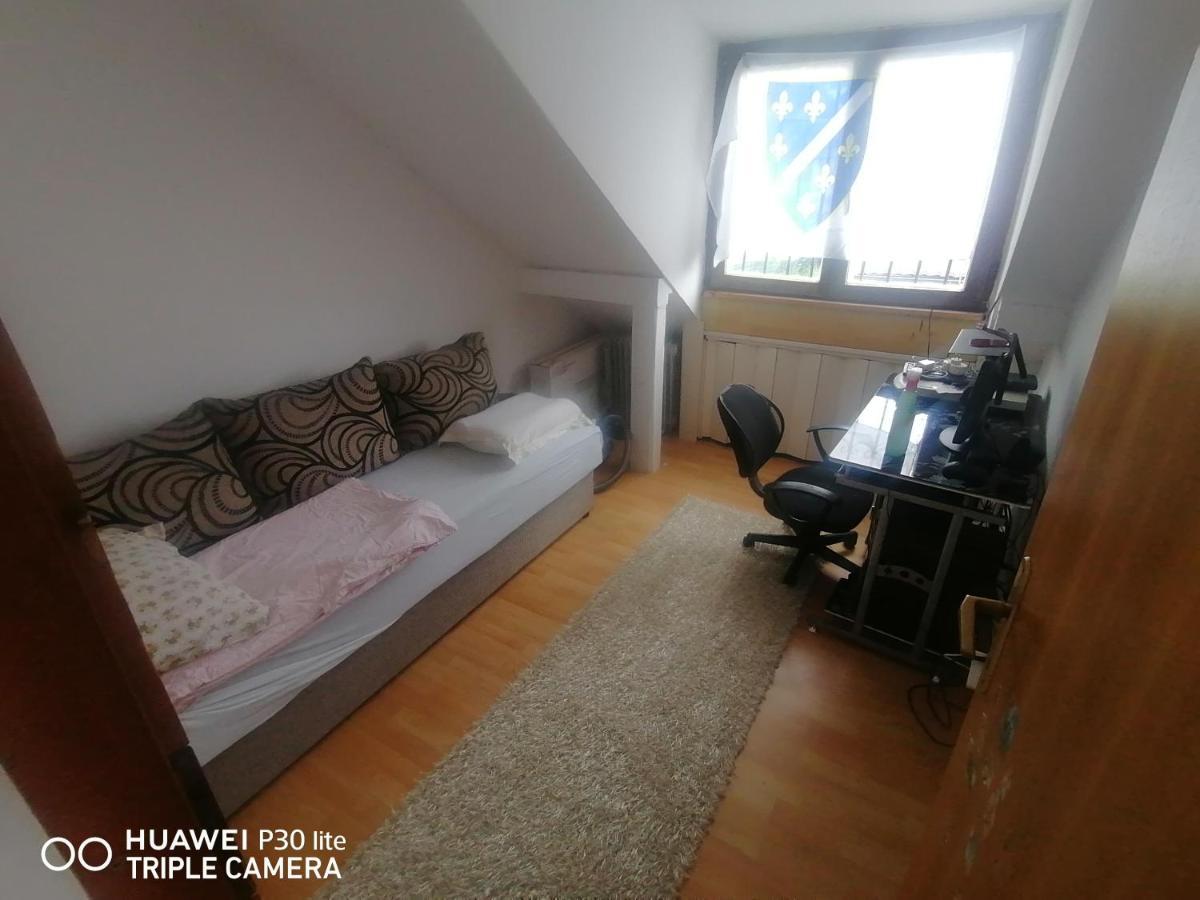 Asja Guest House Lukavac ภายนอก รูปภาพ
