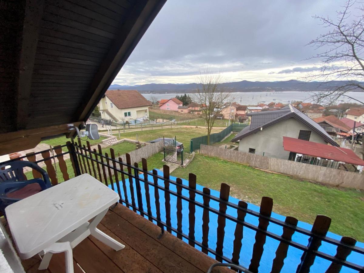 Asja Guest House Lukavac ภายนอก รูปภาพ
